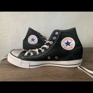 Black Converse